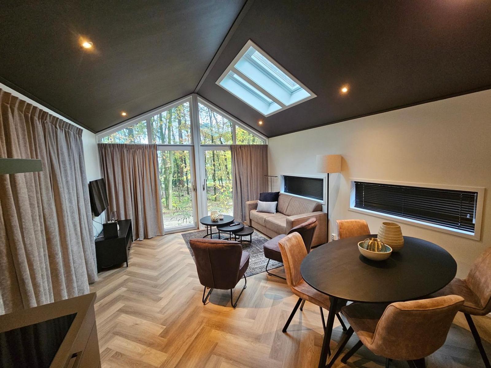 Vakantiepark De Thijmse Berg เรเนน ภายนอก รูปภาพ